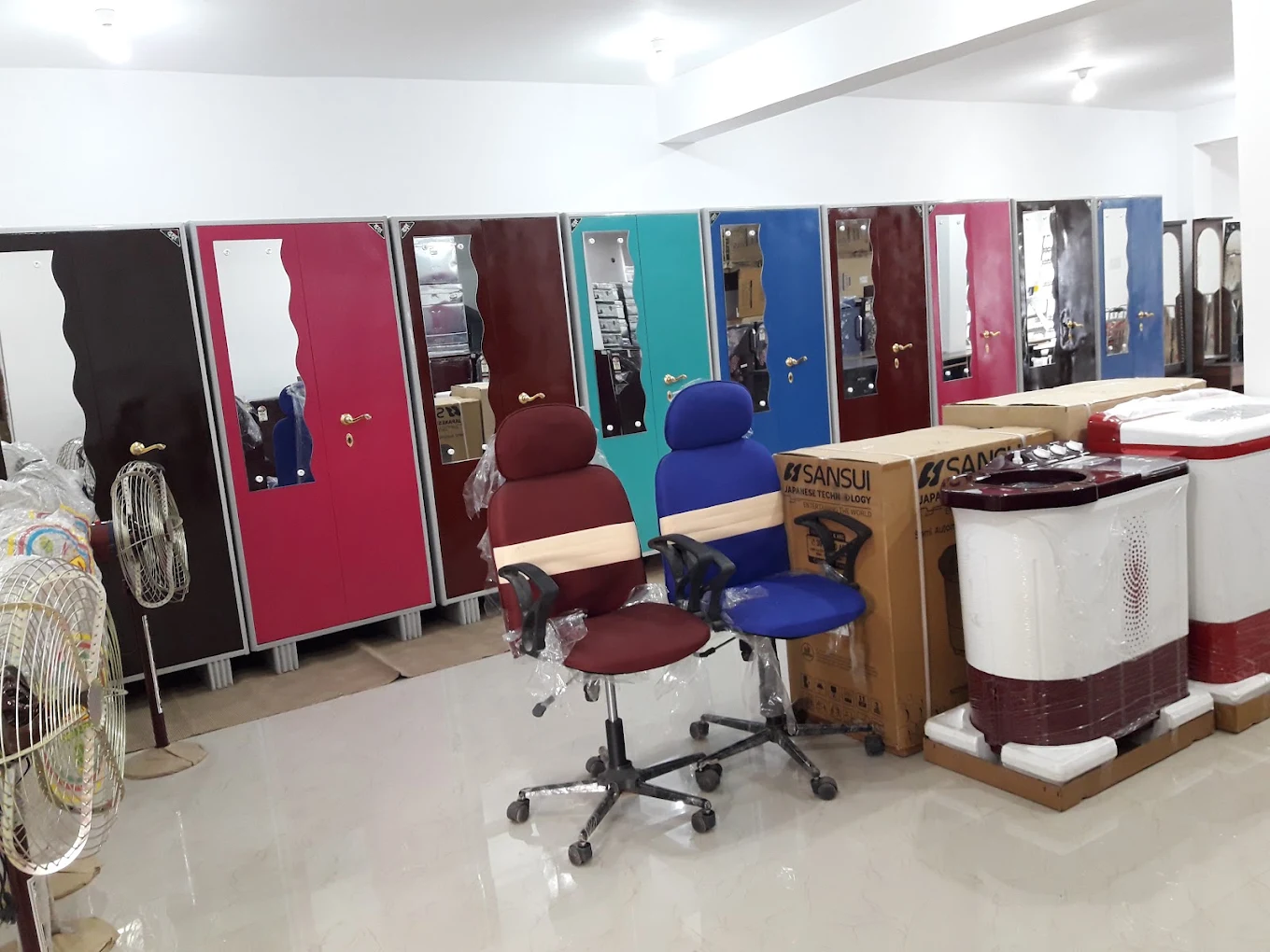 Electronics Display - Best Shop in Bilaspur